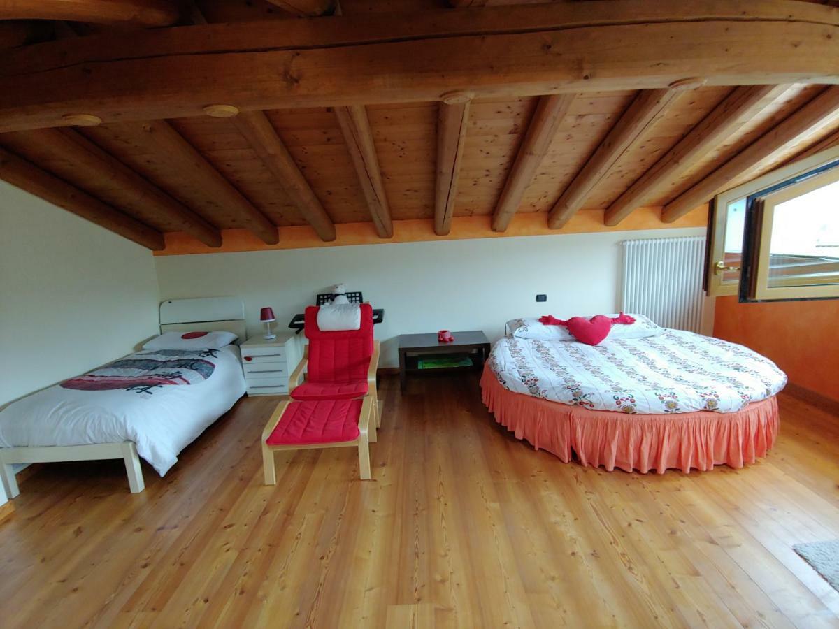 ヴァルドッビアーデネCasa Dolce Casaアパートメント エクステリア 写真